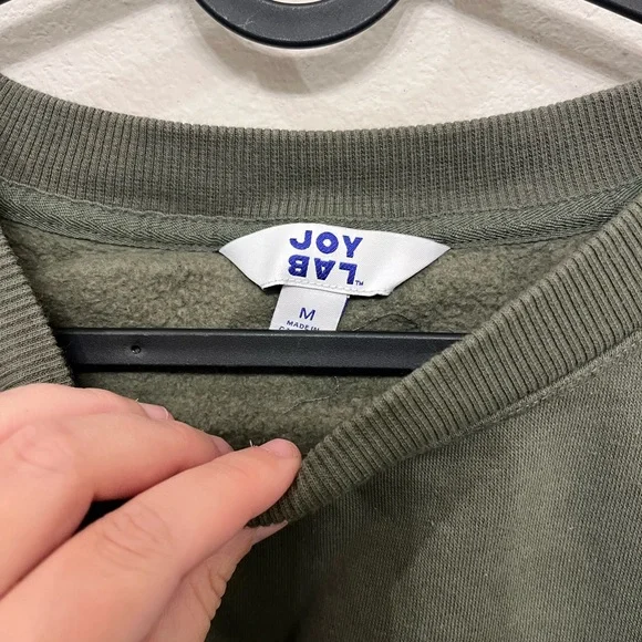 JoyLab Olive Green Women's Crop Top - Picture 2 of 4